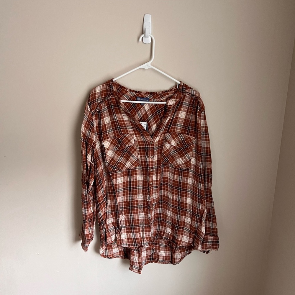 Democracy Reddish Orange and White Plaid Button-Down Shirt w/ gold stripe